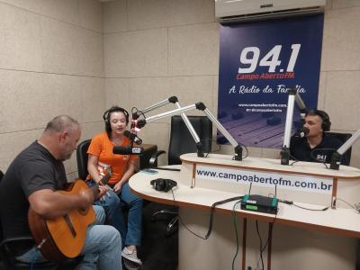 Campo Abeto FM está com programação especial dos 33 anos